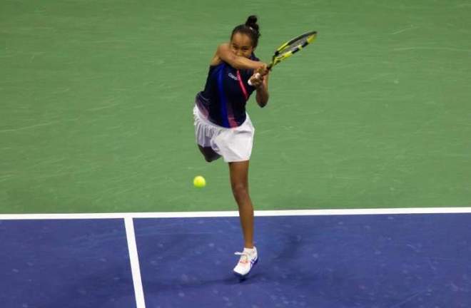 成功地在赛 成功地在赛