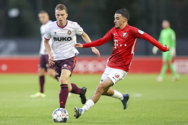 成为这场爆 成为这场爆